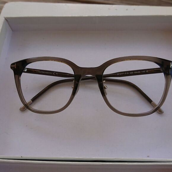 Tom Ford TF5776-D-B 020 53 22 145 0 - Gray frame - Picture 3 of 14